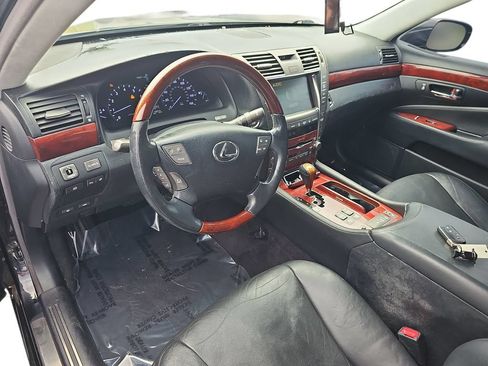 Used 2008 Lexus LS 460 L w/ Luxury Pkg RWD image 16