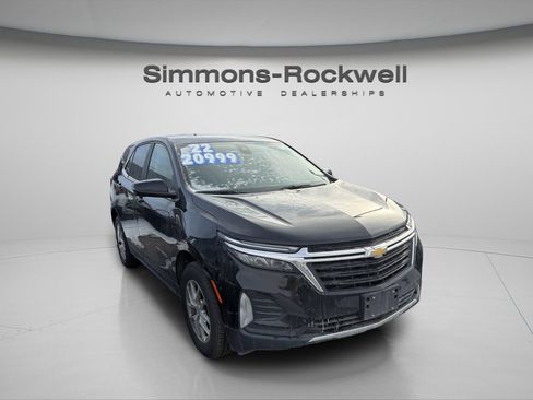 Used 2022 Chevrolet Equinox LT image 3