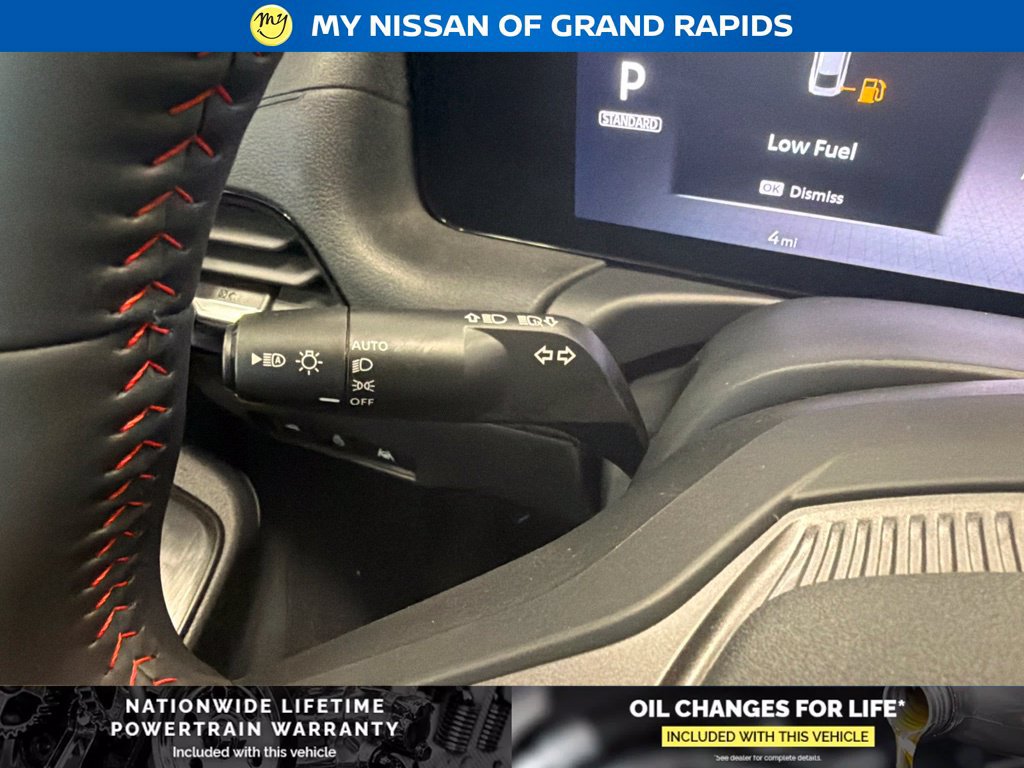 New 2026 Nissan Sentra SR w/ SR Premium Package FWD image 20