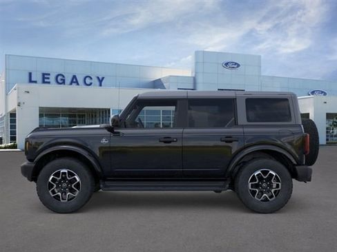 New 2026 Ford Bronco Outer Banks AWD/4WD image 3