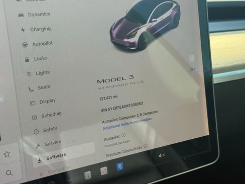 Used 2019 Tesla Model 3 Standard Range Plus image 19