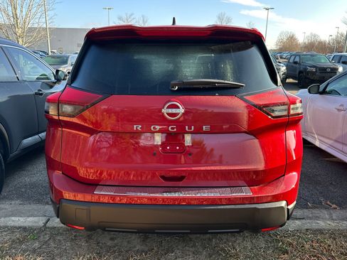 New 2026 Nissan Rogue SV w/ Cold Weather Package image 4