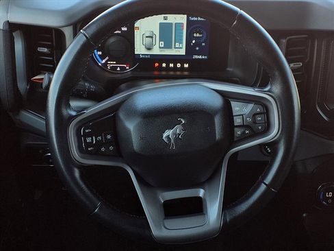 Used 2023 Ford Bronco Big Bend w/ Sasquatch Package image 20