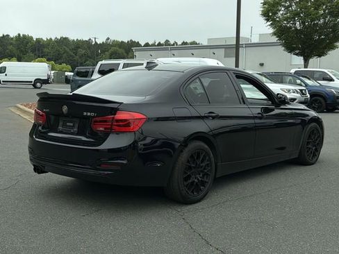 Used 2018 BMW 330i xDrive Sedan w/ Convenience Package AWD/4WD image 5