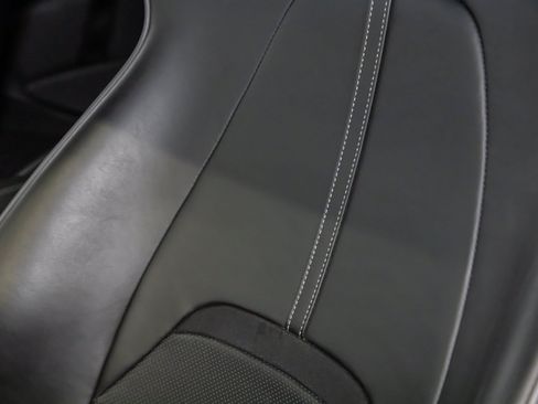 Used 2021 Ferrari Roma RWD image 40