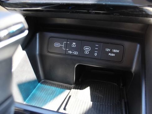 Used 2025 Hyundai Tucson SEL FWD image 21
