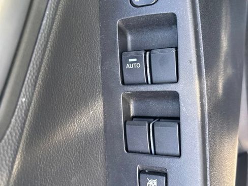 Used 2012 MAZDA MAZDA3 i Grand Touring w/ Tech Pkg FWD image 15