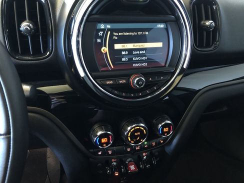 Used 2019 MINI Cooper Countryman ALL4 AWD/4WD image 14