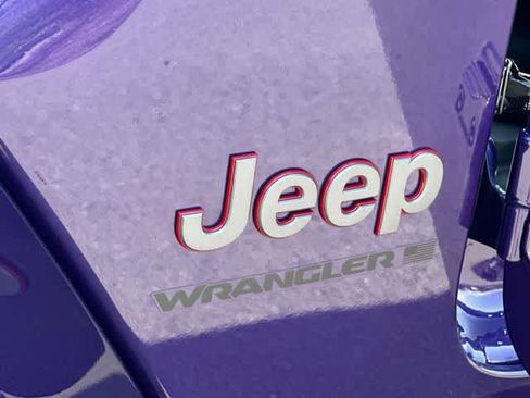 Used 2026 Jeep Wrangler Unlimited Rubicon AWD/4WD image 28