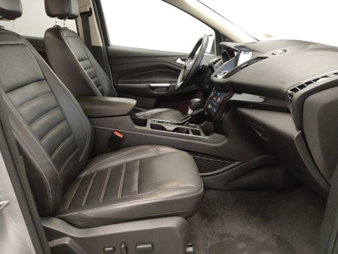 Used 2017 Ford Escape Titanium image 21