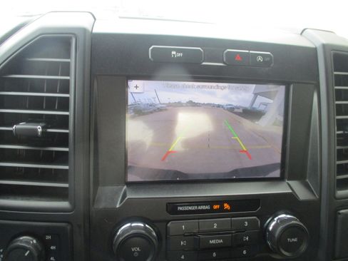 Used 2019 Ford F150 XL w/ Equipment Group 101A Mid AWD/4WD image 19