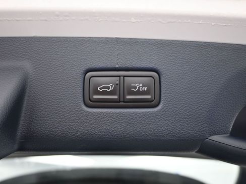 New 2025 Kia Carnival SX w/ SX Dark Edition Package FWD image 36