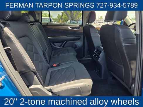 Used 2025 Volkswagen Atlas SE AWD/4WD image 20