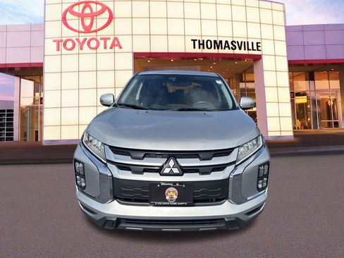 Used 2025 Mitsubishi Outlander Sport ES AWD/4WD image 3
