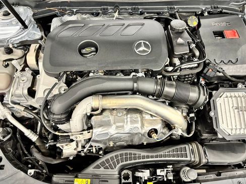 Used 2025 Mercedes-Benz CLA 250 image 25