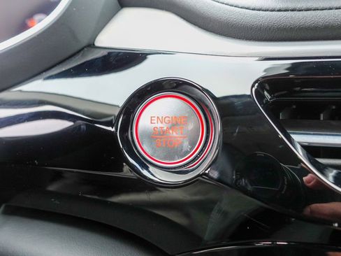 Certified 2025 Acura MDX w/ Technology Package image 18