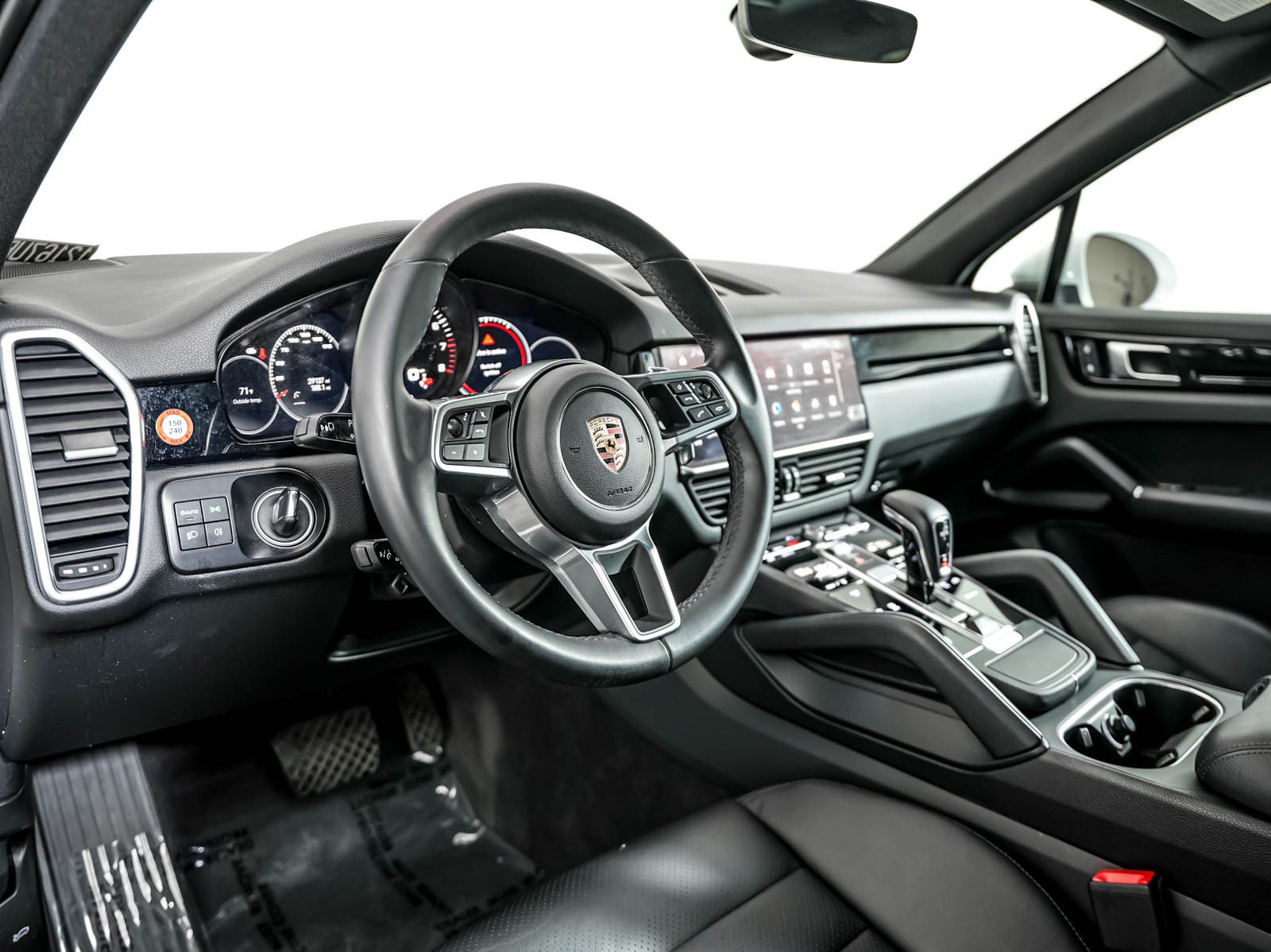 Certified 2022 Porsche Cayenne AWD/4WD image 4