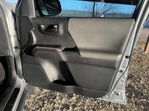 Used 2023 Toyota Tacoma SR5 image 34