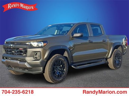 Used 2025 Chevrolet Colorado Trail Boss image 1