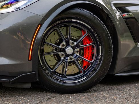 Used 2016 Chevrolet Corvette Z06 RWD image 6