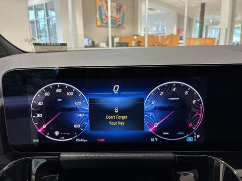 Used 2026 Mercedes-Benz GLA 250 4MATIC image 20