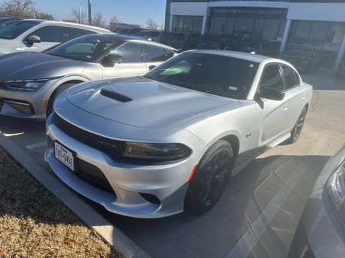 Used 2023 Dodge Charger R/T w/ Blacktop Package image 1
