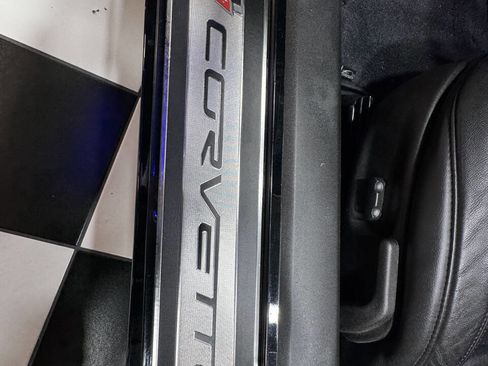 Used 2013 Chevrolet Corvette Convertible image 54