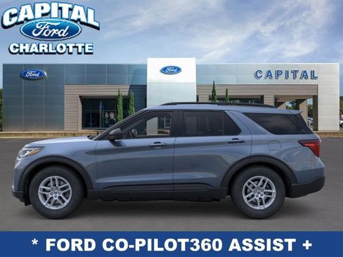 New 2026 Ford Explorer Active w/ Active Comfort Package RWD image 3