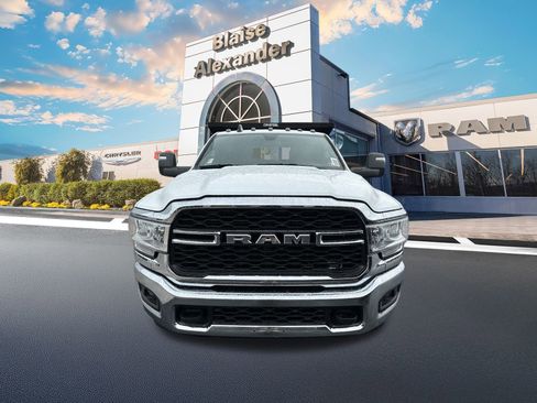 New 2024 RAM 3500 Tradesman w/ Chrome Appearance Group image 11