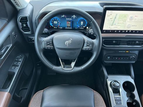 Certified 2025 Ford Bronco Sport Outer Banks w/ Outer Banks Tech Package+ AWD/4WD image 16