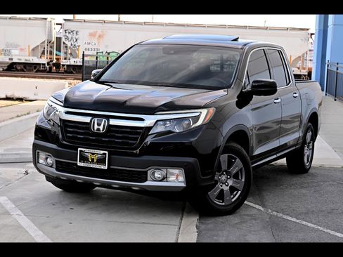 Used 2020 Honda Ridgeline RTL-E image 1