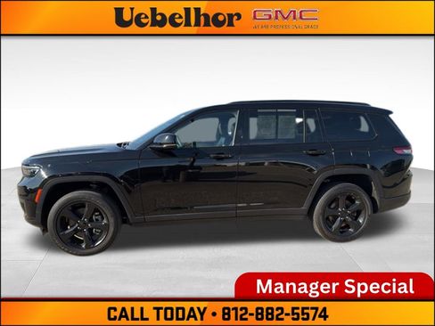 Used 2023 Jeep Grand Cherokee L Laredo AWD/4WD image 19