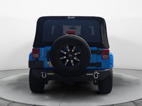 Used 2016 Jeep Wrangler Sport w/ Quick Order Package 24S AWD/4WD image 4