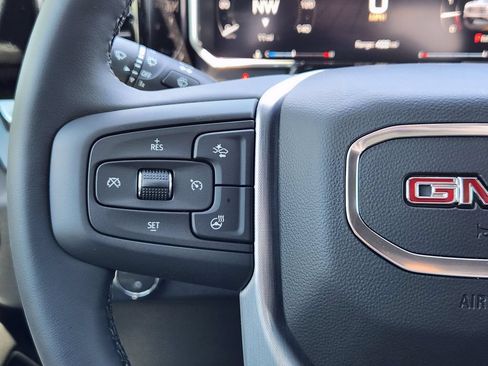 Used 2026 GMC Sierra 1500 SLE AWD/4WD image 14