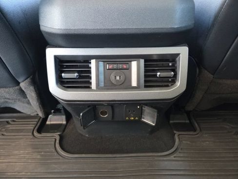 Used 2023 Ford F250 Lariat w/ Lariat Ultimate Package AWD/4WD image 58