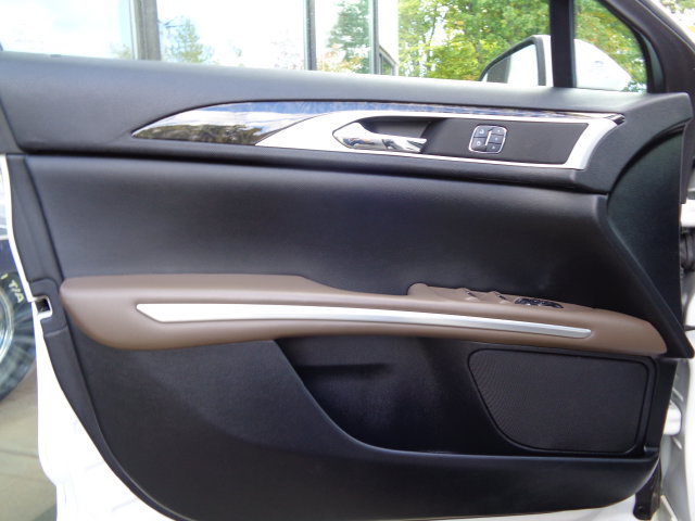 Used 2016 Lincoln MKZ AWD w/ Equipment Group 300A Reserve image 14