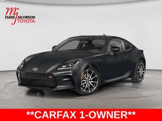 Used 2023 Toyota GR86 RWD video 1