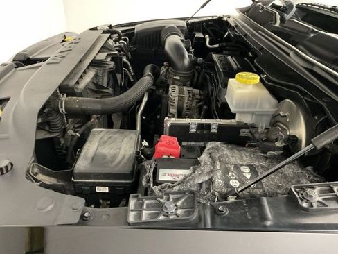 Used 2019 RAM 1500 Laramie image 21