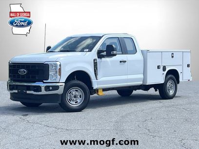 New 2026 Ford F250 XL w/ XL Chrome Package