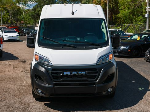 Used 2025 RAM ProMaster 2500 w/ Convenience Group FWD image 19