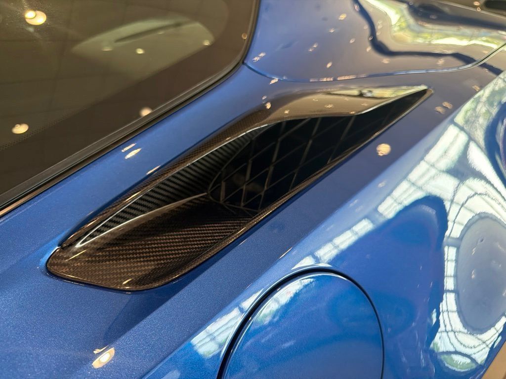 Used 2019 Chevrolet Corvette ZR1 RWD image 32