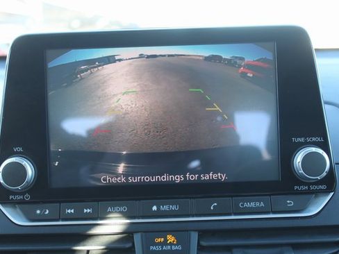 Used 2023 Nissan Altima 2.5 SV image 24