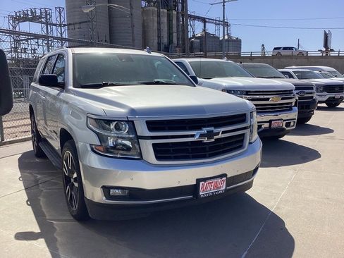 Used 2019 Chevrolet Tahoe Premier AWD/4WD image 2