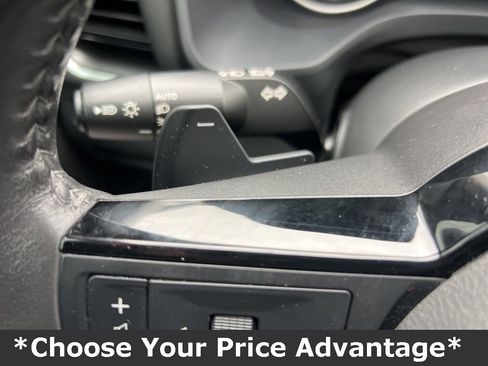 Used 2023 Nissan Rogue SV w/ SV Premium Package image 63