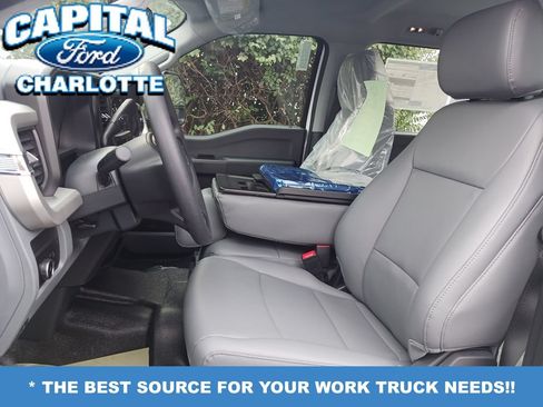 New 2026 Ford F250 XL w/ XL Chrome Package AWD/4WD image 12
