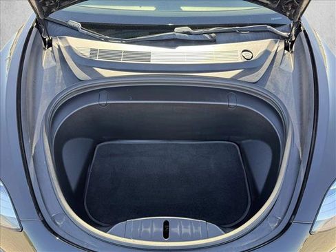 Used 2018 Tesla Model 3 Mid Range image 25