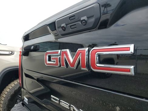 New 2026 GMC Sierra 1500 Denali w/ Denali Reserve Package AWD/4WD image 7