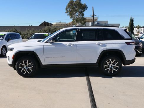 New 2025 Jeep Grand Cherokee Limited image 5