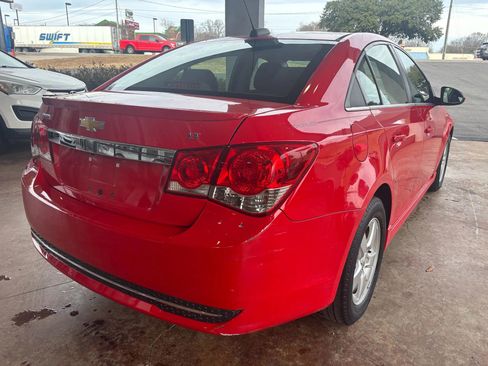 Used 2016 Chevrolet Cruze LT image 6