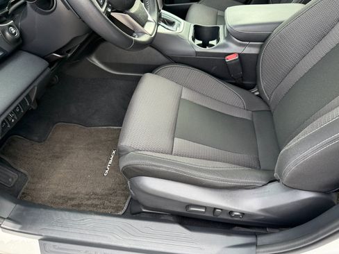 Used 2022 Subaru Outback Premium image 13